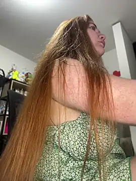 Celestedubois Adlı Modelin Canlı XXX Sohbeti