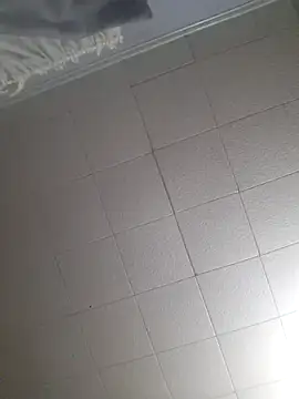 19JaSon83's Live XXX Chat