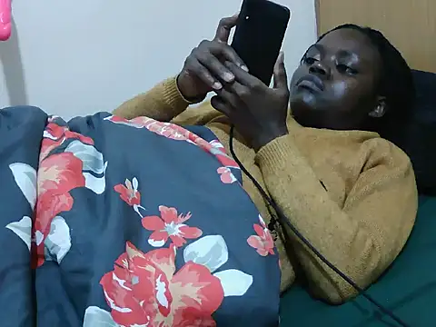 Sweetqueencum XXX чат на живо