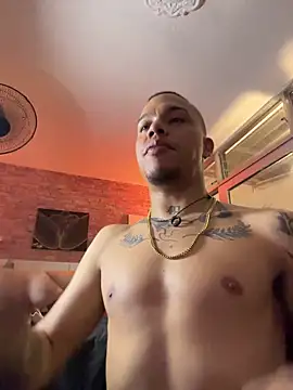 AlphaMasterXxx Chat XXX live