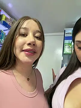 Živý XXX chat roouse