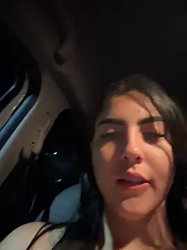 XXX chat uživo modela I_AM_SOPHIE_