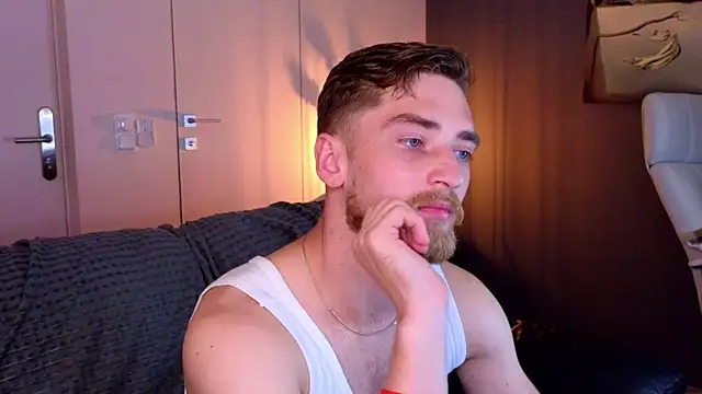 Dexter_Raze's Live XXX Chat