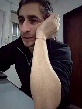 Chat +18 de Alejandro83bsf ao vivo