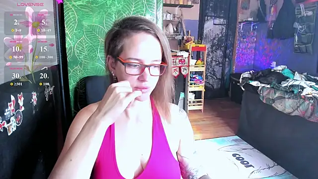 Chat XXX Live LisaFoxy_y