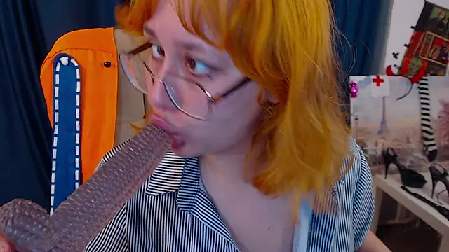 Онлайн чат XXX Judith_hypnosiss
