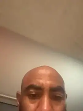 Chat +18 de QHefner52 ao vivo