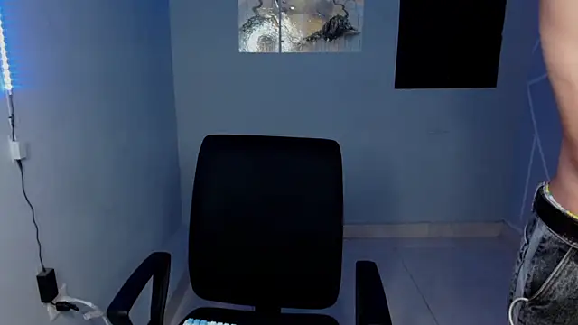 Chat +18 de Axel_fox77 ao vivo
