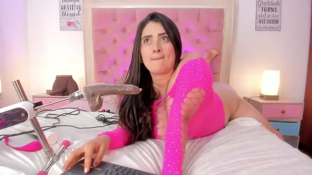 AnnaCarrassco Chat XXX in diretta