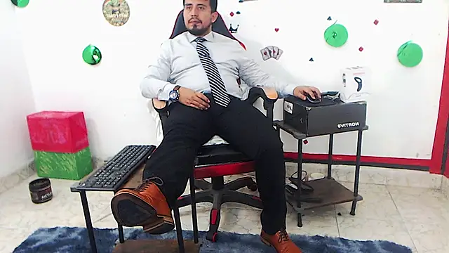 KalethBigDick: απευθείας συνομιλία ΧΧΧ
