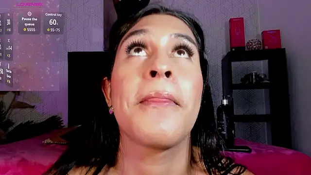 XXX chat uživo modela Selena_fox24
