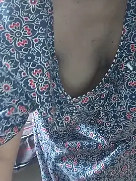 Chat XXX en directo de Sexynageena