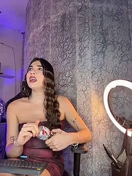 saracaball_'s Webcam Show