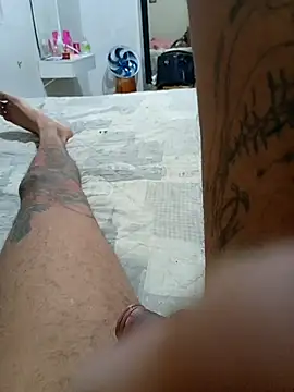 Lipe_013 Webcam show