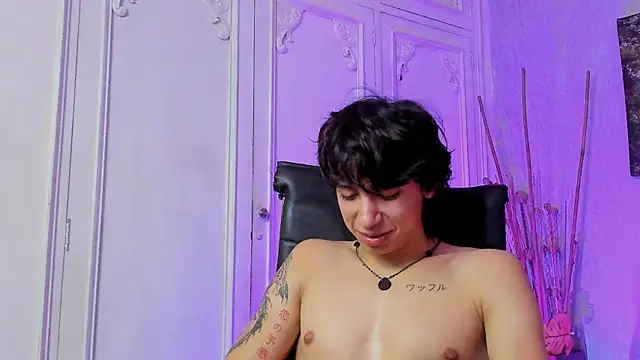 Tyler_durten live XXX chat