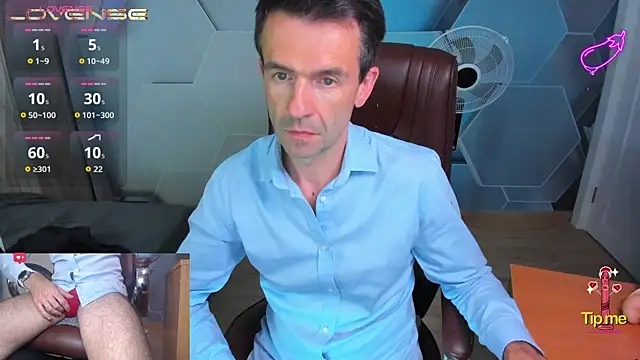 SteveTiger Live XXX Chat