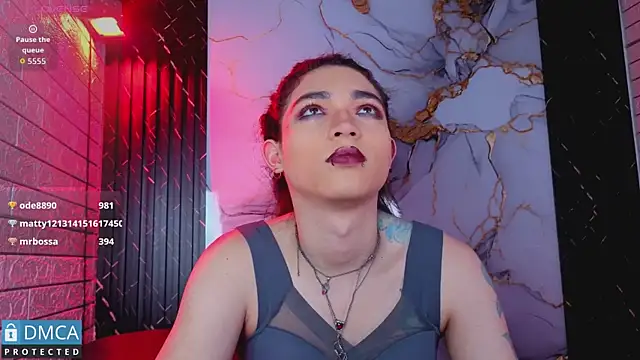 MaeveKuro ওয়েবক্যাম শো