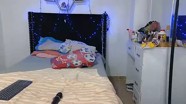 Živý XXX chat charlotte_077