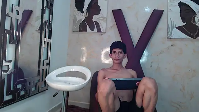 GOOD_GUYS6 live XXX chat