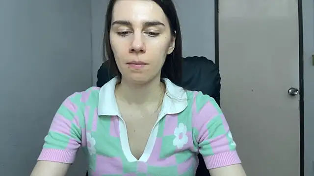 SassyJessi 现场XXX聊天