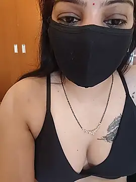 Hot_pooja2 Chat XXX live