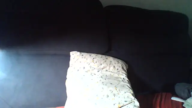 KaelNox live XXX chat