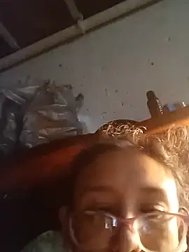 K-niving Show in webcam