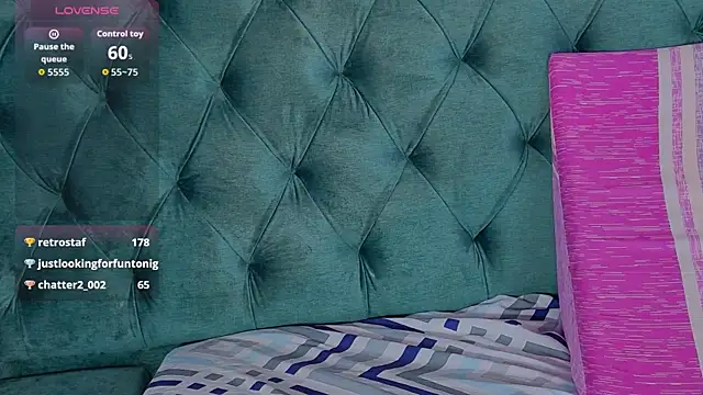 bella_moonlight_cr Adlı Modelin Canlı XXX Sohbeti