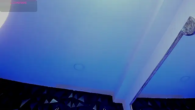 LiamDeeps 即時 XXX 聊天