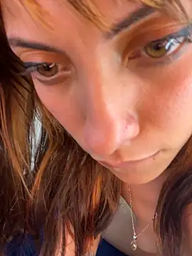 MiaGoth_ Adlı Modelin Canlı XXX Sohbeti