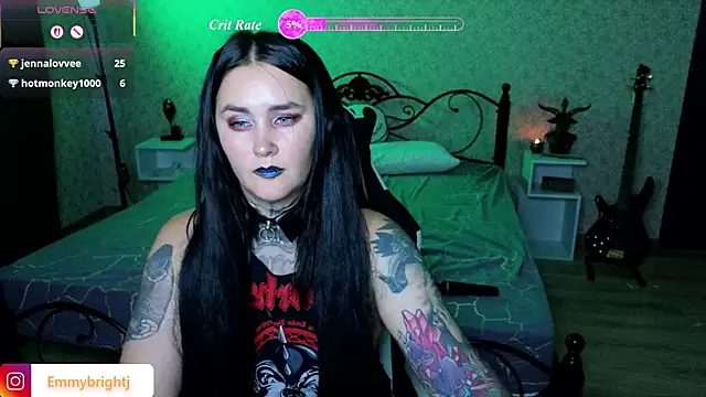 Emmybrightj_ Adlı Modelin Canlı XXX Sohbeti