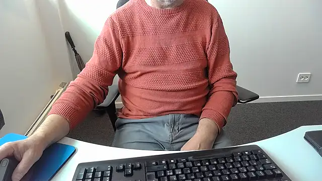 Онлайн чат XXX Buggemann