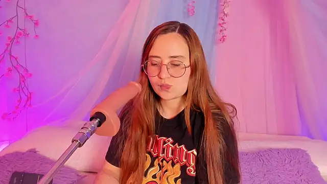 daddysgi1rl's Live XXX Chat
