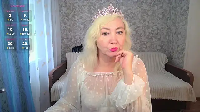 LadyKriss Adlı Modelin Canlı XXX Sohbeti