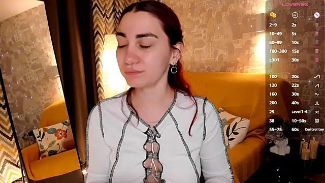 hannacheekss_ Chat XXX in diretta