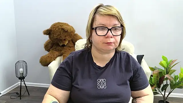 BonnnyBoobsy Live XXX-chat