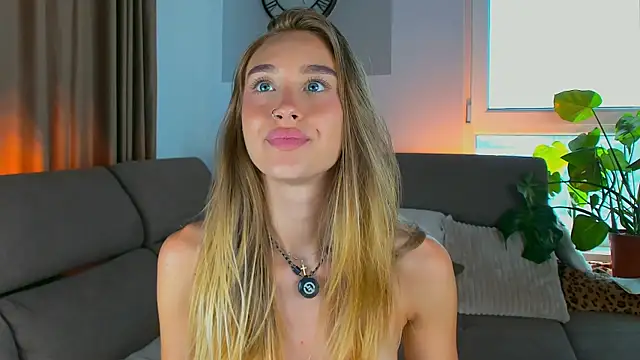 SugarSkye Chat XXX live