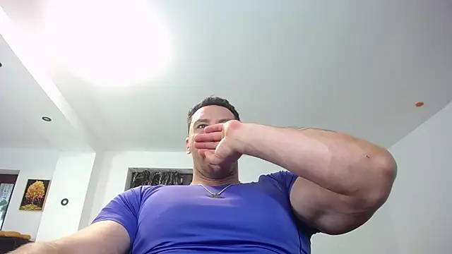 Chatroom XXX en direct de MasterAj69_