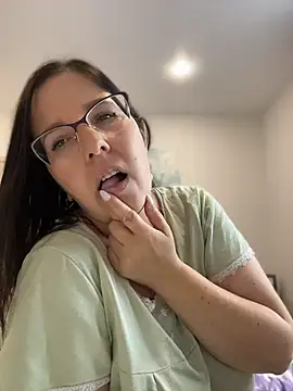B_Bonya_m's Live XXX Chat