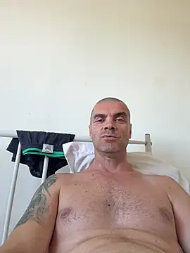 SIRMASTERDOMINATORXXL – Naživo XXX chat