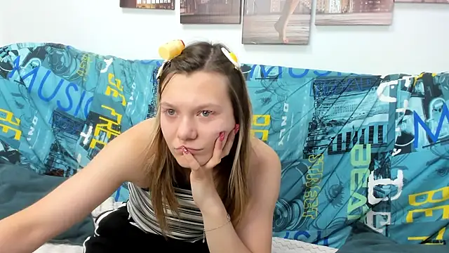 Онлайн чат XXX Sunny_Sammyy
