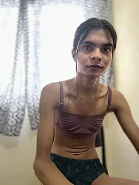 Enna_Zarza_ Adlı Modelin Canlı XXX Sohbeti