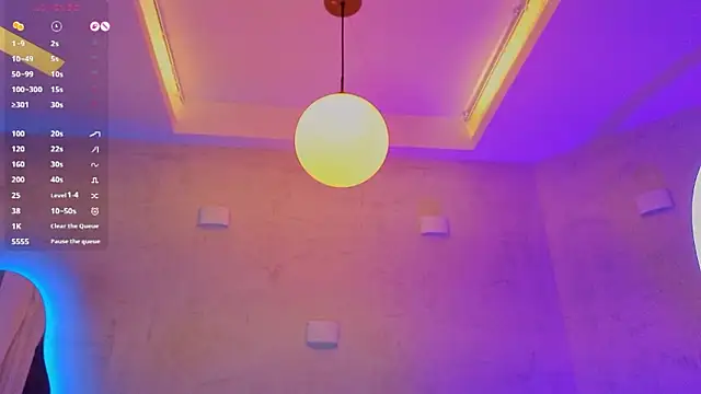 MiaWonderfull's Live XXX Chat