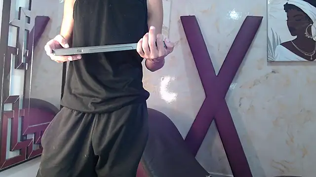 Chat XXX en directo de GOOD_GUYS6