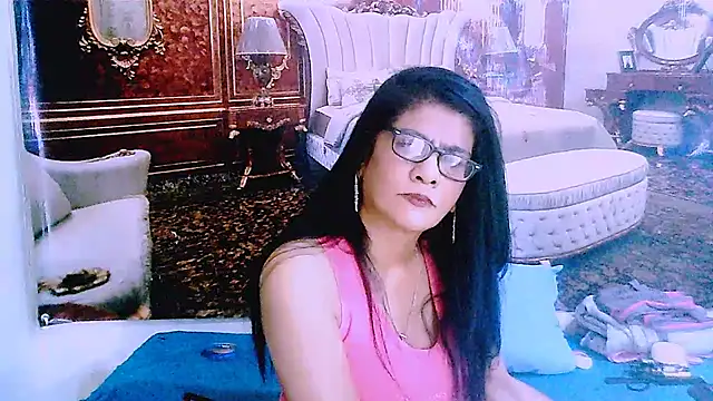 IndianAllure Live XXX Chat
