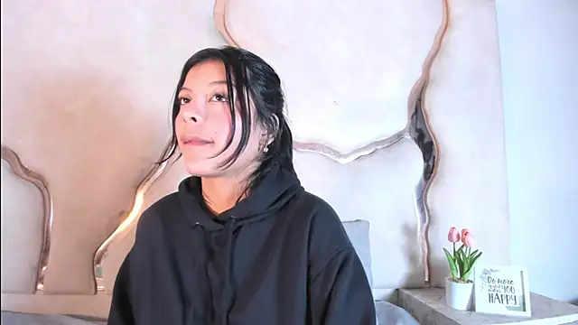 Chat +18 de Salmaportman69 ao vivo