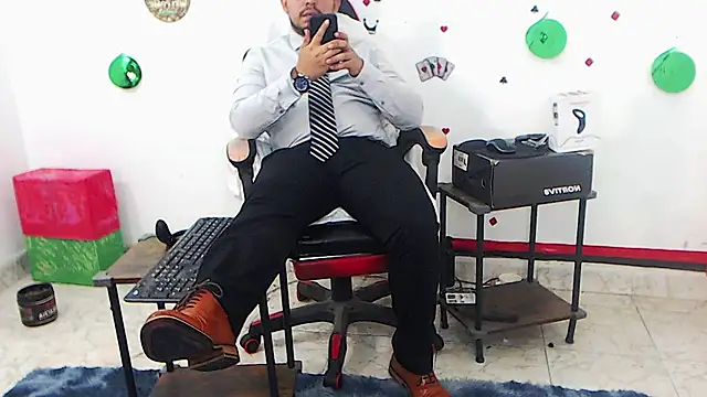 Czat XXX na żywo – KalethBigDick