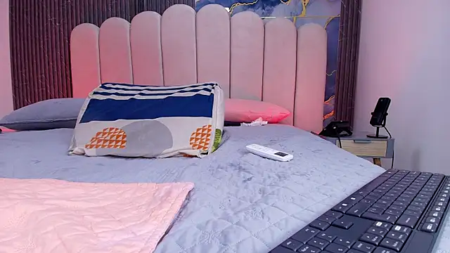 abbyrouss_'s Live XXX Chat