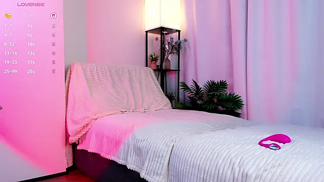 ClarineCasebolt's Live XXX Chat
