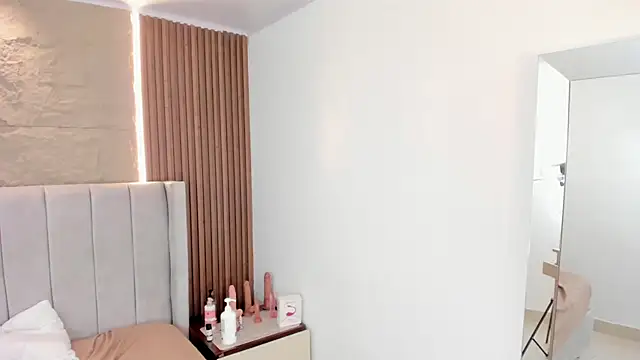 NINAMARTINS Live XXX Chat